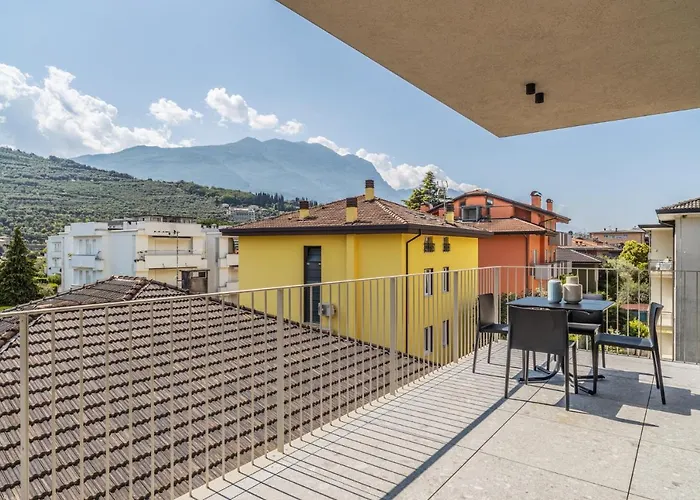 Essence - Charming Suites Riva del Garda